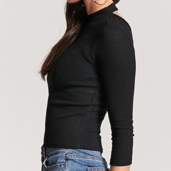 Forever 21 Black Cropped Cutout Ribbed Top Small - Picture 3 of 7